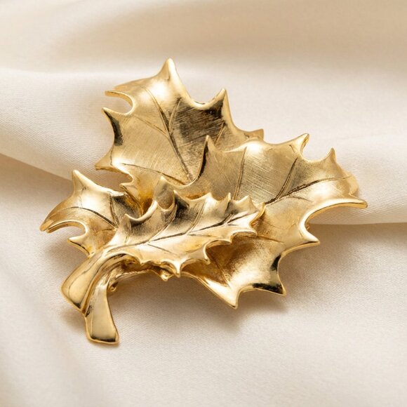 Vintage Gold Tone Brooch Pin Trio | Leaf, Feather, & Faux Pearl Grape Cluster - Picture 3 of 6